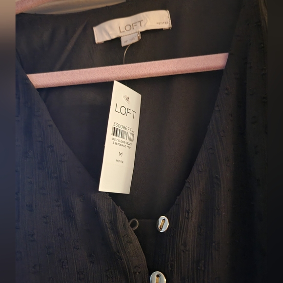 NWT LOFT Petite Smocked Button V-Neck Dress in Black - Picture 3 of 4